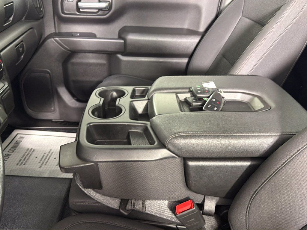 Certified 2025 Chevrolet Silverado 1500 W/T RWD image 40
