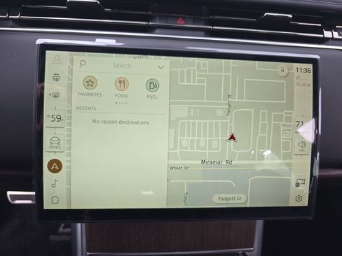 New 2026 Land Rover Range Rover SE image 23