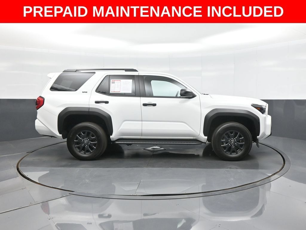Certified 2025 Toyota 4Runner SR5 AWD/4WD image 8