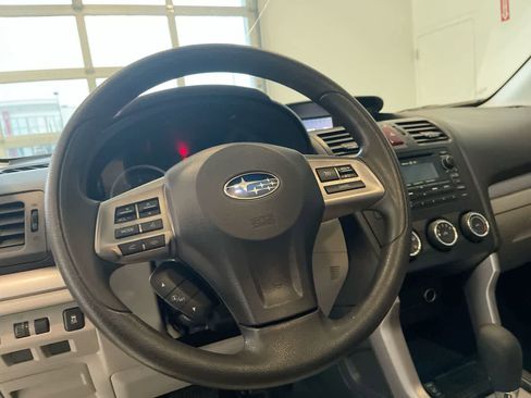 Used 2015 Subaru Forester 2.5i Premium w/ All-Weather Package image 14