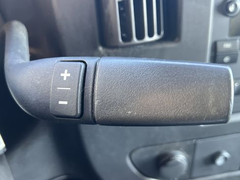 Used 2021 Chevrolet Express 3500 w/ Power Convenience Package image 24