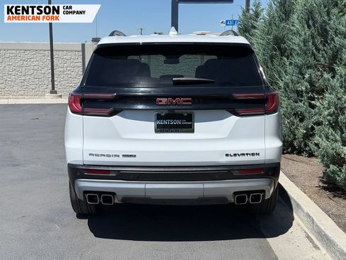 Used 2024 GMC Acadia Elevation AWD/4WD image 6