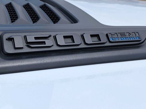 Certified 2024 RAM 1500 Laramie AWD/4WD image 12