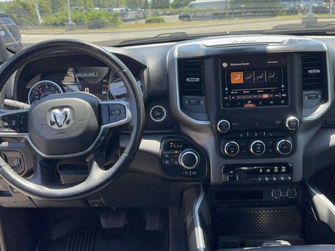 Used 2022 RAM 1500 Big Horn AWD/4WD image 22