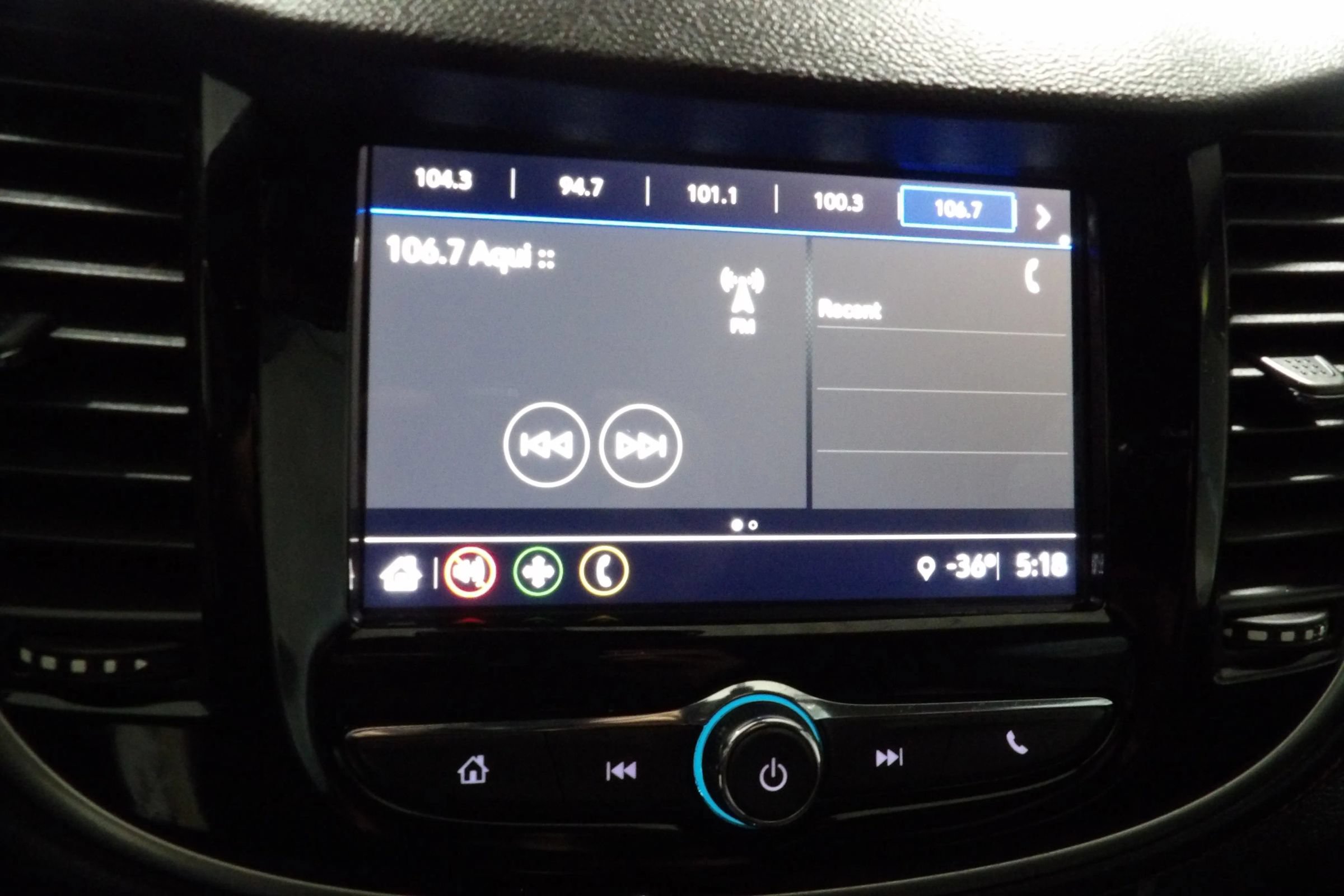 Used 2018 Chevrolet Trax LS FWD image 11