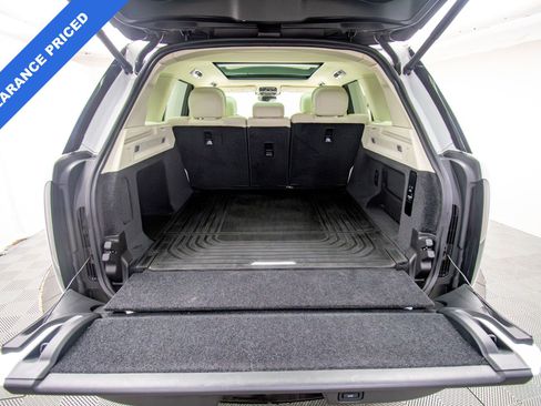 Used 2023 Land Rover Range Rover SE AWD/4WD image 32
