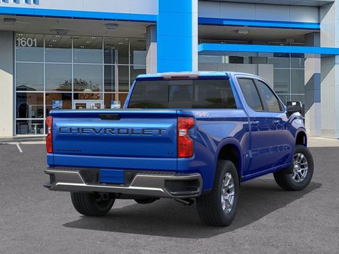 New 2026 Chevrolet Silverado 1500 LT w/ LPO, Dark Essentials Package image 4