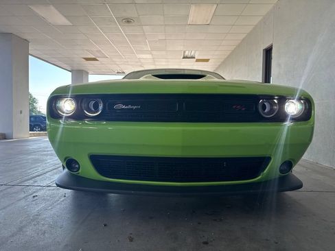 Certified 2023 Dodge Challenger R/T Scat Pack w/ 1320 Plus Group RWD image 3