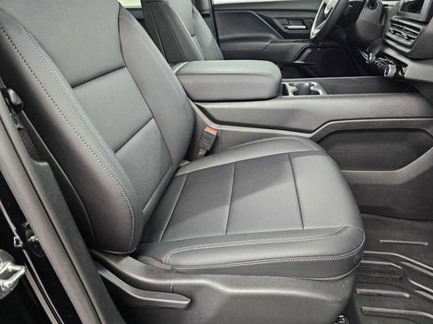 Used 2024 Chevrolet Silverado EV W/T AWD/4WD image 22