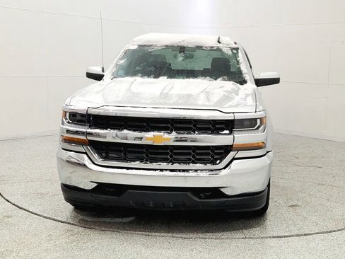 Used 2019 Chevrolet Silverado 1500 LT image 2