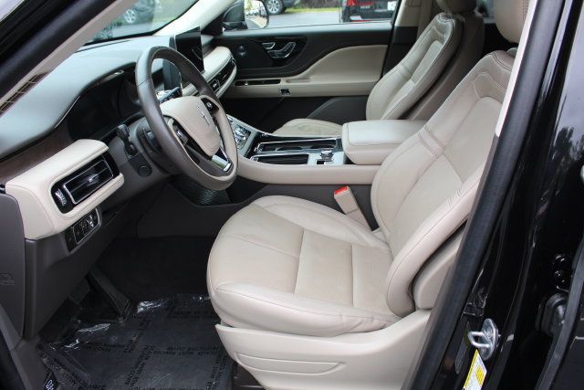 Used 2023 Lincoln Aviator Reserve w/ Elements Package Plus AWD/4WD image 15