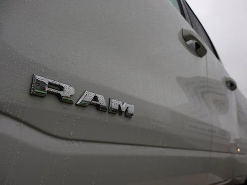 Used 2022 RAM 1500 Big Horn image 8