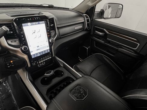 Used 2022 RAM 2500 Laramie w/ Safety Group B image 28