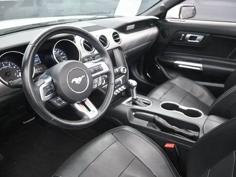 Used 2018 Ford Mustang GT Premium RWD image 21