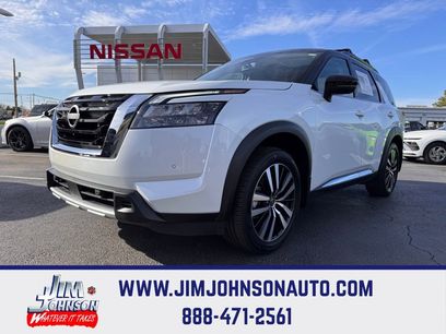 Used 2025 Nissan Pathfinder Platinum w/ Cargo Package