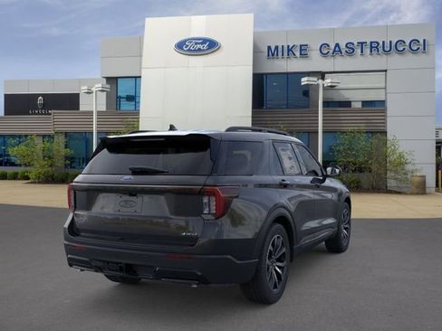 New 2026 Ford Explorer ST-Line AWD/4WD image 9