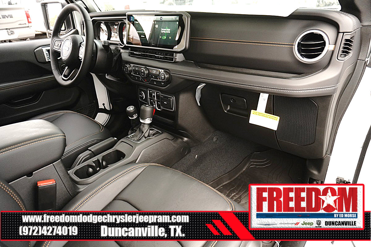 New 2026 Jeep Gladiator Sport AWD/4WD image 12