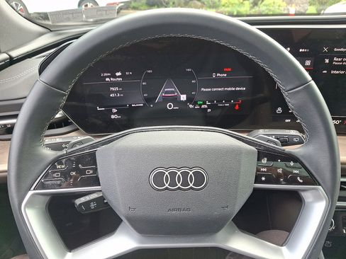 Used 2025 Audi Q5 Premium w/ Convenience Package AWD/4WD image 20