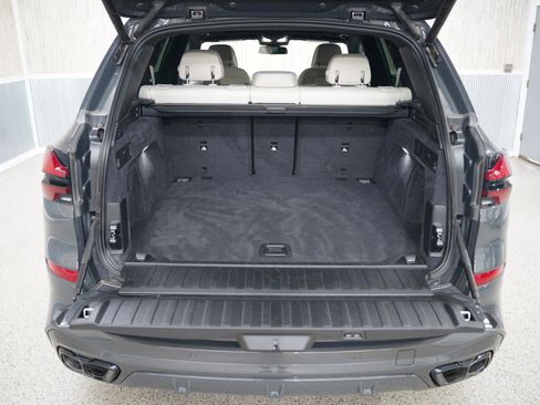 Used 2025 BMW X5 M60i AWD/4WD image 41
