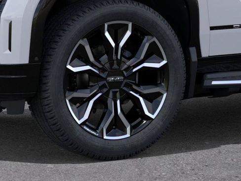 New 2026 GMC Sierra EV Denali AWD/4WD image 9