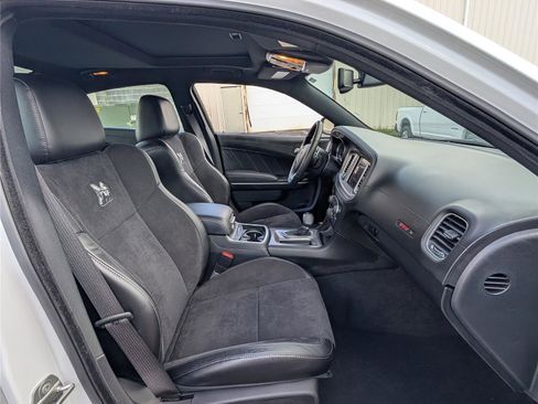 Used 2023 Dodge Charger Scat Pack w/ Dynamics Package image 11