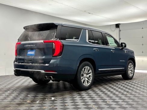 New 2026 GMC Yukon Denali w/ Sun & Power Step Package image 8