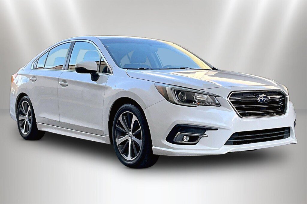 Used 2018 Subaru Legacy 2.5i Limited AWD/4WD image 1