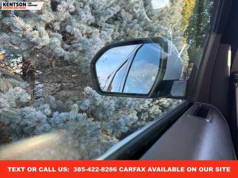 Used 2024 Ford Expedition Limited image 25