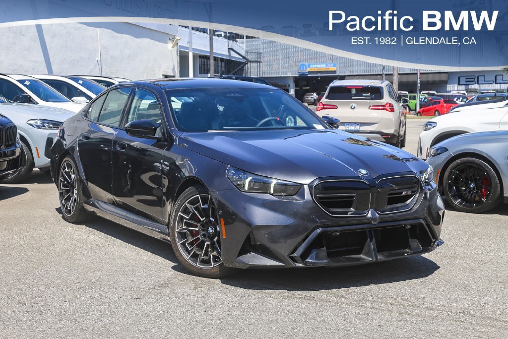 Used 2026 BMW M5 AWD/4WD image 1