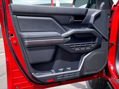 New 2026 Toyota Tacoma SR5 AWD/4WD image 10