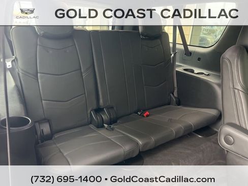Used 2020 Cadillac Escalade ESV Platinum image 13