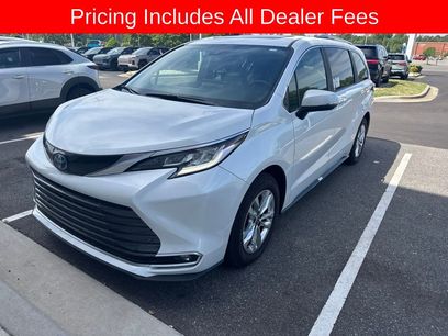Used 2025 Toyota Sienna Limited
