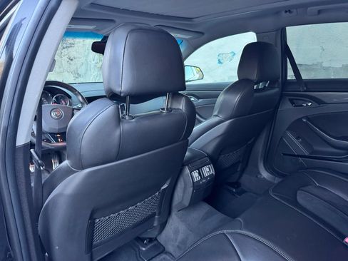Used 2013 Cadillac CTS V RWD image 27
