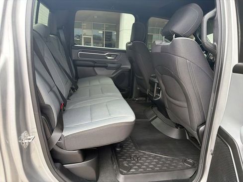 Used 2022 RAM 1500 Big Horn AWD/4WD image 23