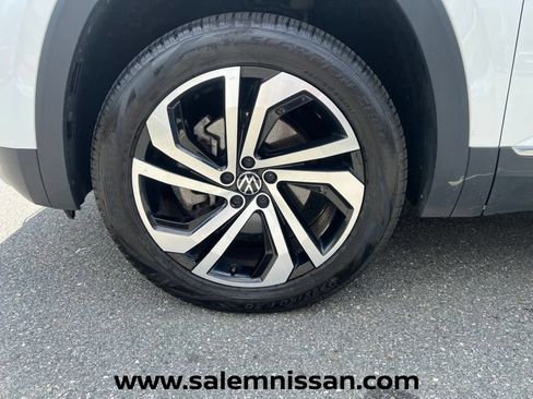 Used 2023 Volkswagen Atlas SEL AWD/4WD image 29
