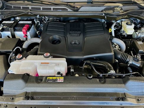 Used 2026 Toyota Tundra SR image 26