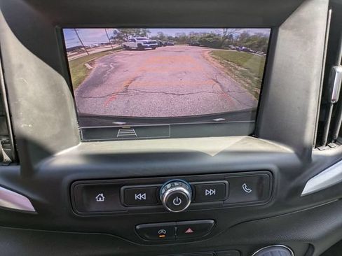 Used 2023 GMC Terrain SLE w/ Driver Convenience Package AWD/4WD image 23