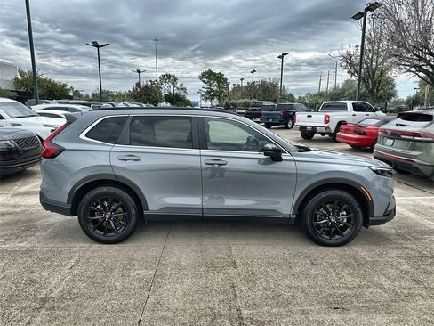 Used 2025 Honda CR-V Sport image 10