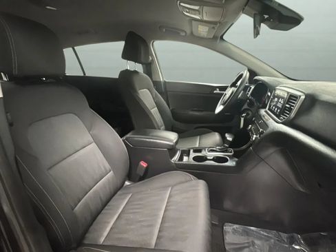 Used 2020 Kia Sportage LX FWD image 23