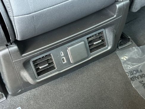 Used 2024 GMC Sierra 1500 SLT RWD image 43
