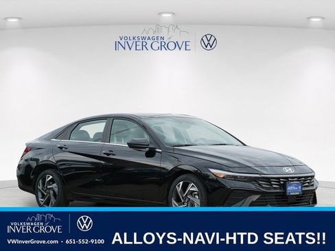 Used 2024 Hyundai Elantra SEL w/ Convenience Package FWD image 1
