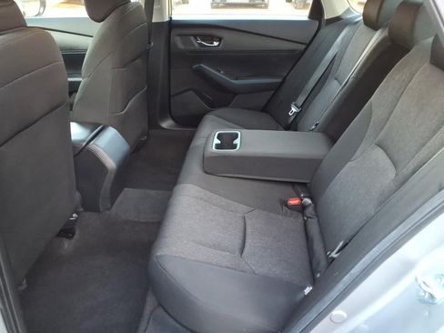 Used 2024 Honda Accord LX image 9