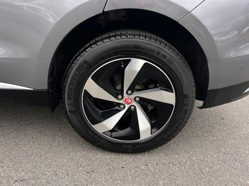 Used 2021 Jaguar F-PACE S AWD/4WD image 41