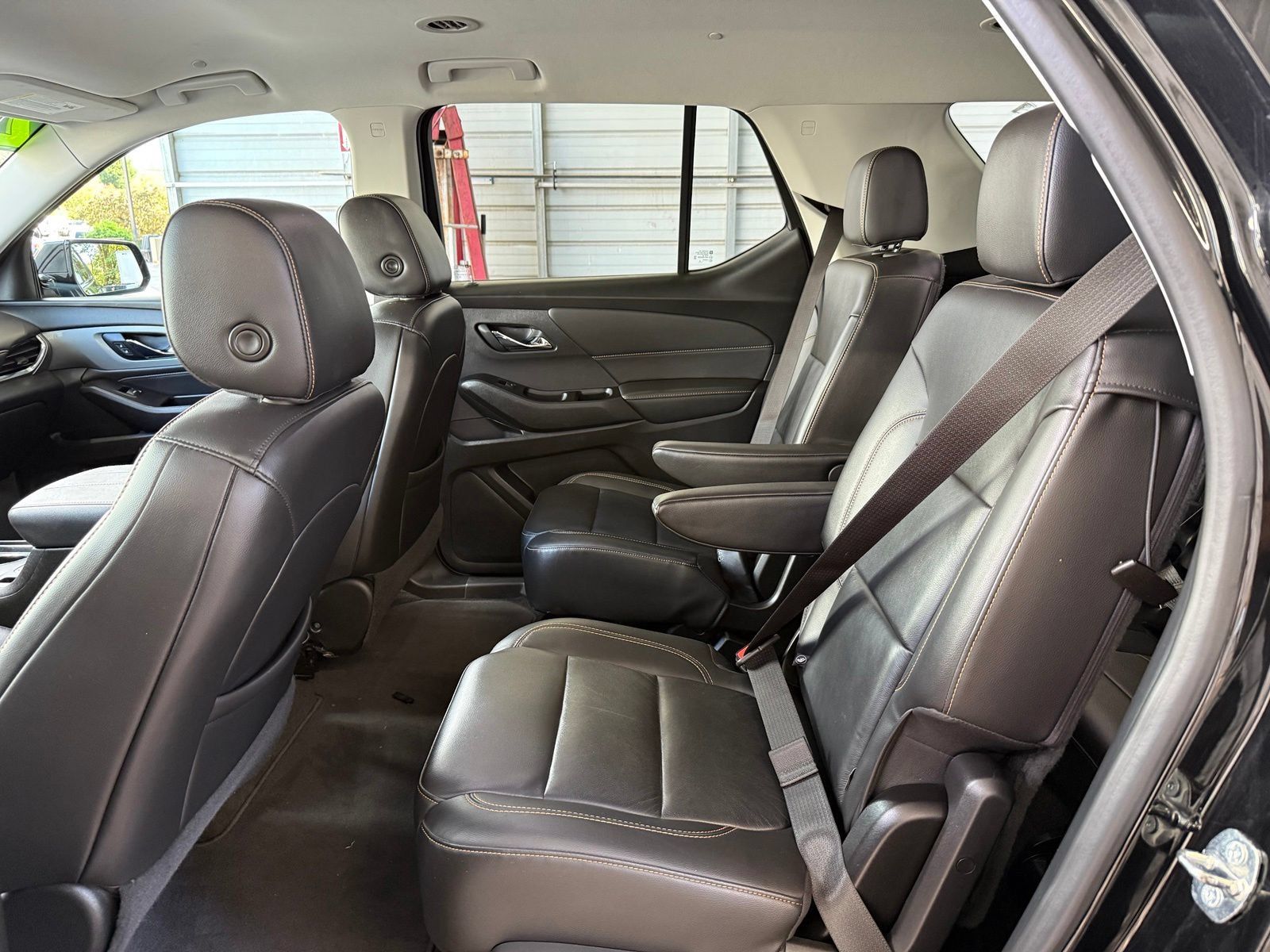 Used 2020 Chevrolet Traverse RS AWD/4WD image 19