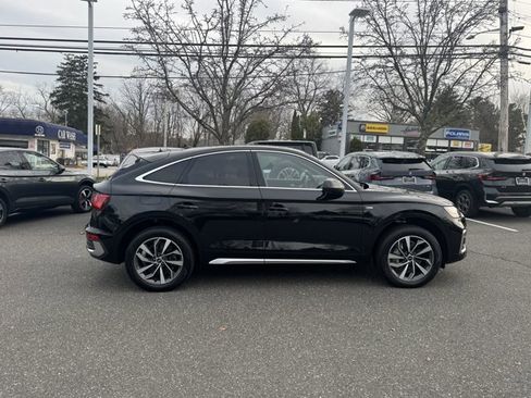 Certified 2025 Audi Q5 2.0T Premium w/ Convenience Plus Package image 4