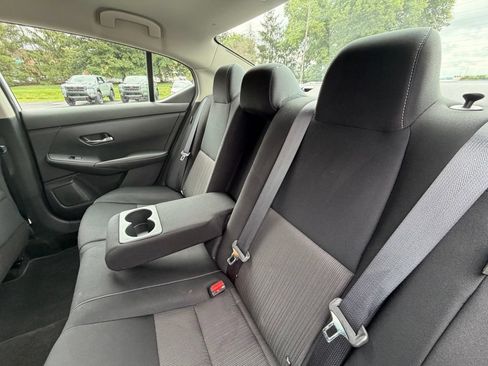 Used 2020 Nissan Sentra SV FWD image 8