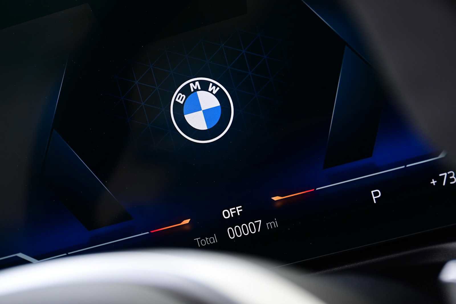 Certified 2025 BMW 430i Coupe w/ M Sport Package RWD image 39