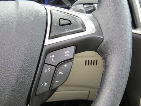 Used 2024 Ford Edge Titanium w/ Equipment Group 301A AWD/4WD image 25