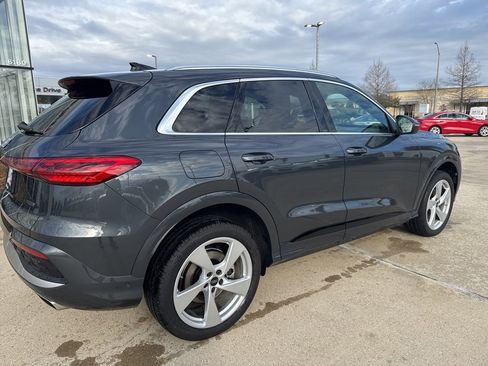 Used 2025 Audi Q5 Premium Plus w/ Premium Plus image 5