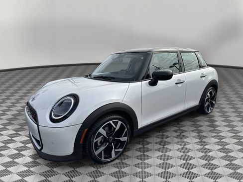 Used 2025 MINI Cooper S image 7